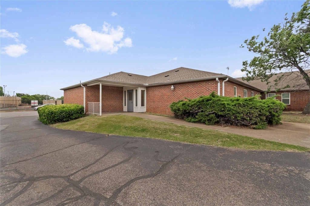875 Doctor Mlk Jr Avenue - Photo 3