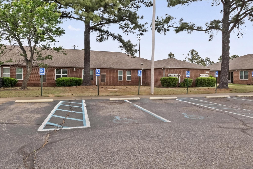 875 Doctor Mlk Jr Avenue - Photo 2