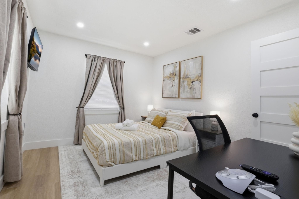 3011 Columbia Street - Photo 12