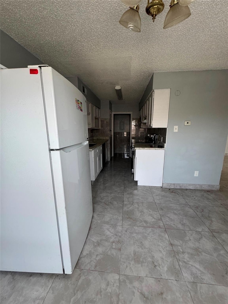 12700 Leader Street - Photo 9