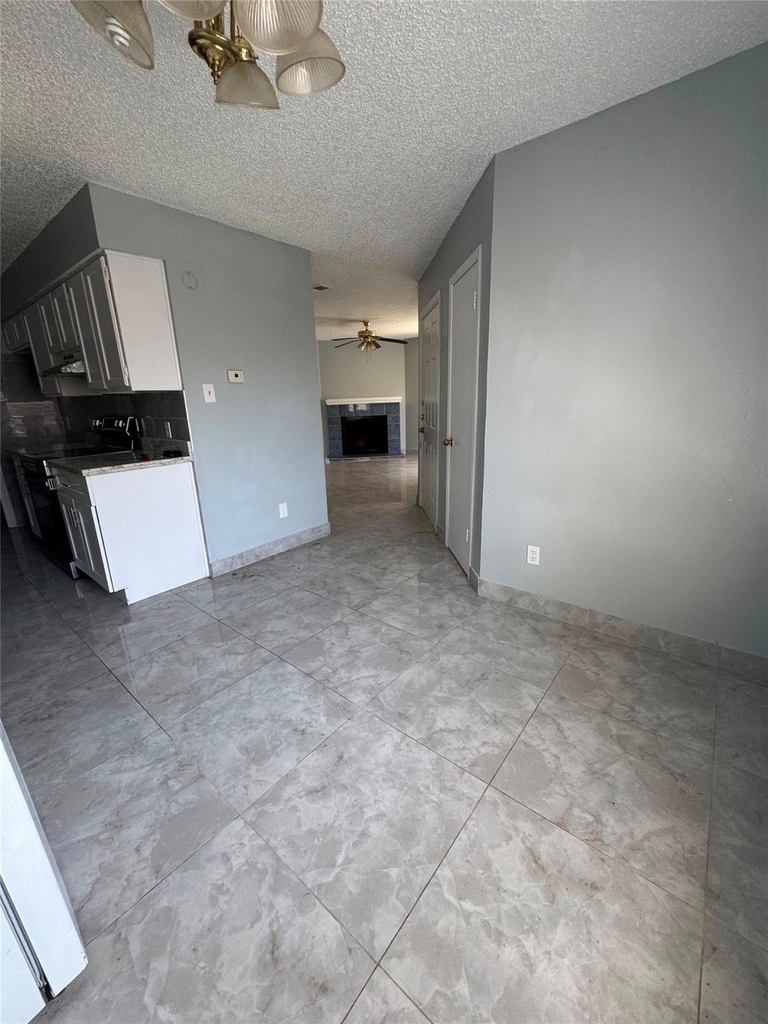 12700 Leader Street - Photo 8