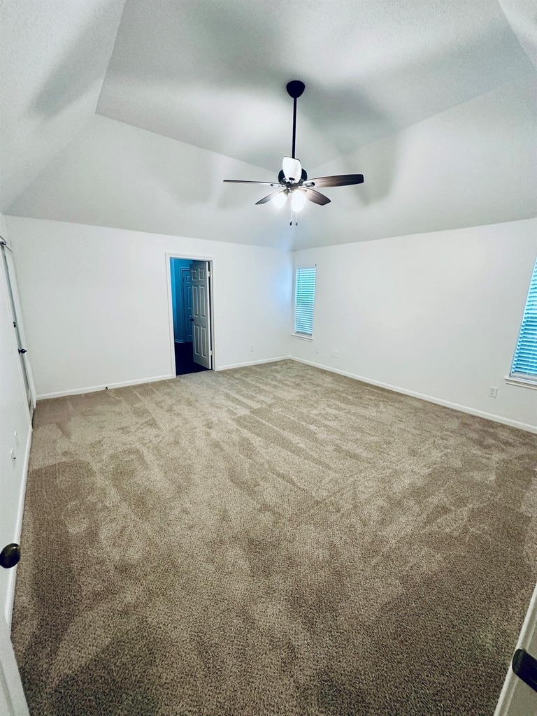 15726 Gettysburg Drive - Photo 8