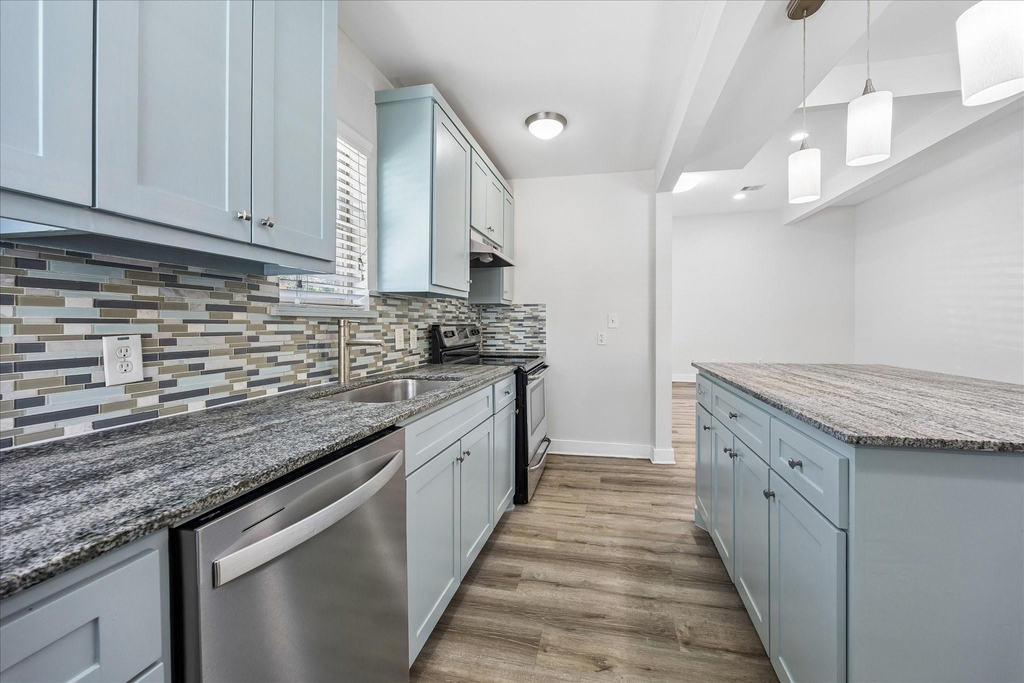 2316 Hopkins Street - Photo 5