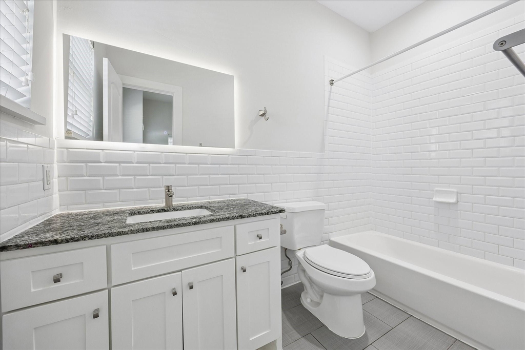 2316 Hopkins Street - Photo 8