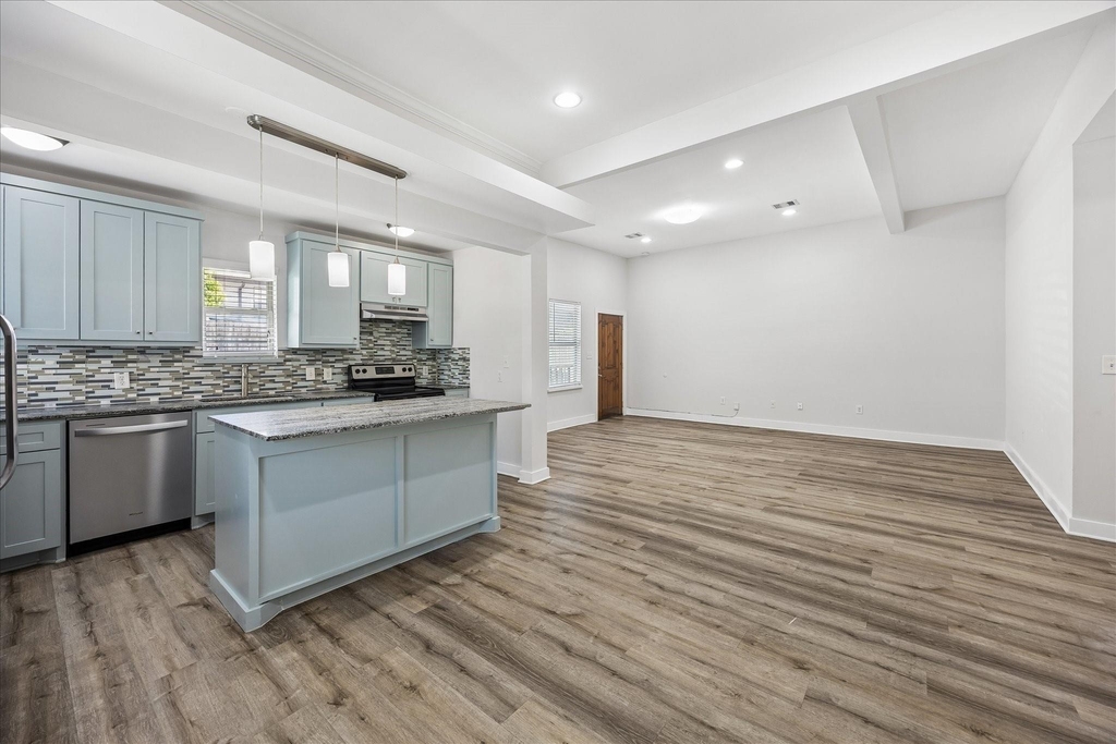 2316 Hopkins Street - Photo 4