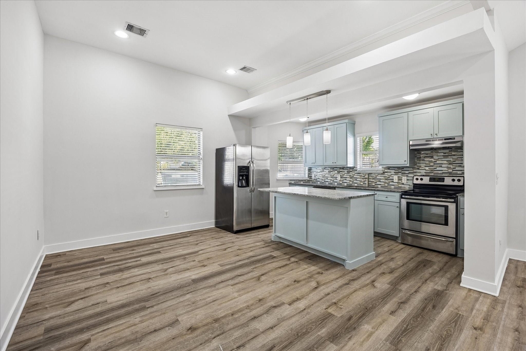 2316 Hopkins Street - Photo 3