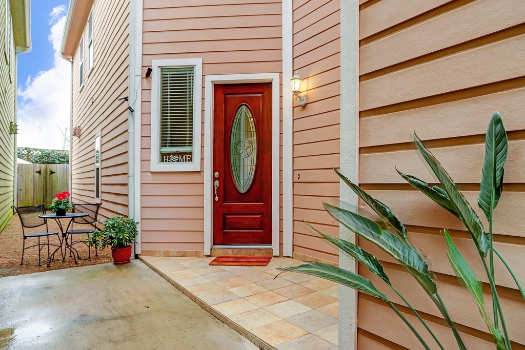 1341 Dorothy Street - Photo 1