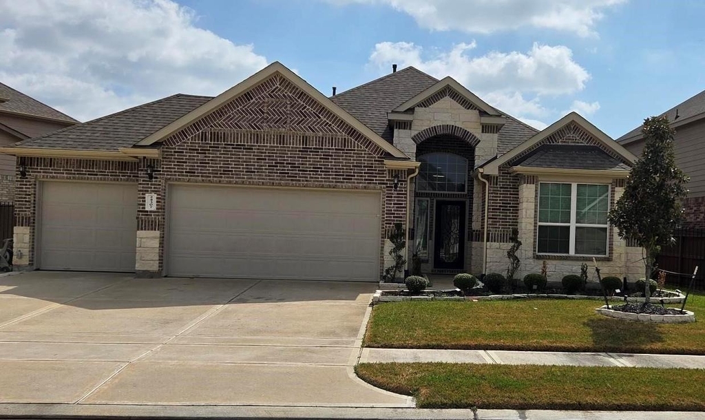 24307 Bello Everett Lake Drive - Photo 0