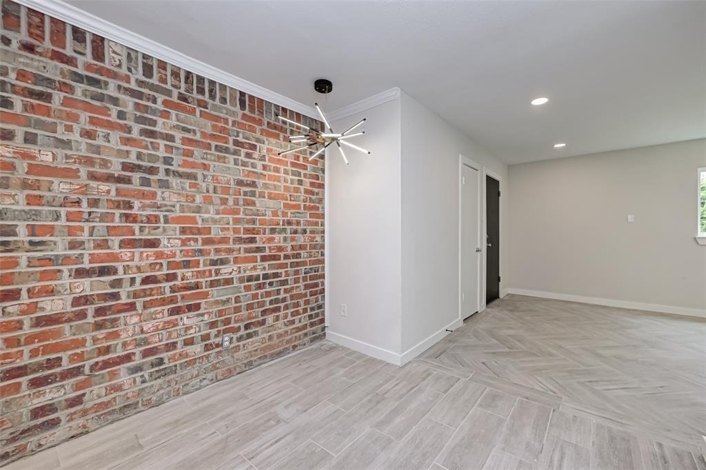1747 Wroxton Court - Photo 7