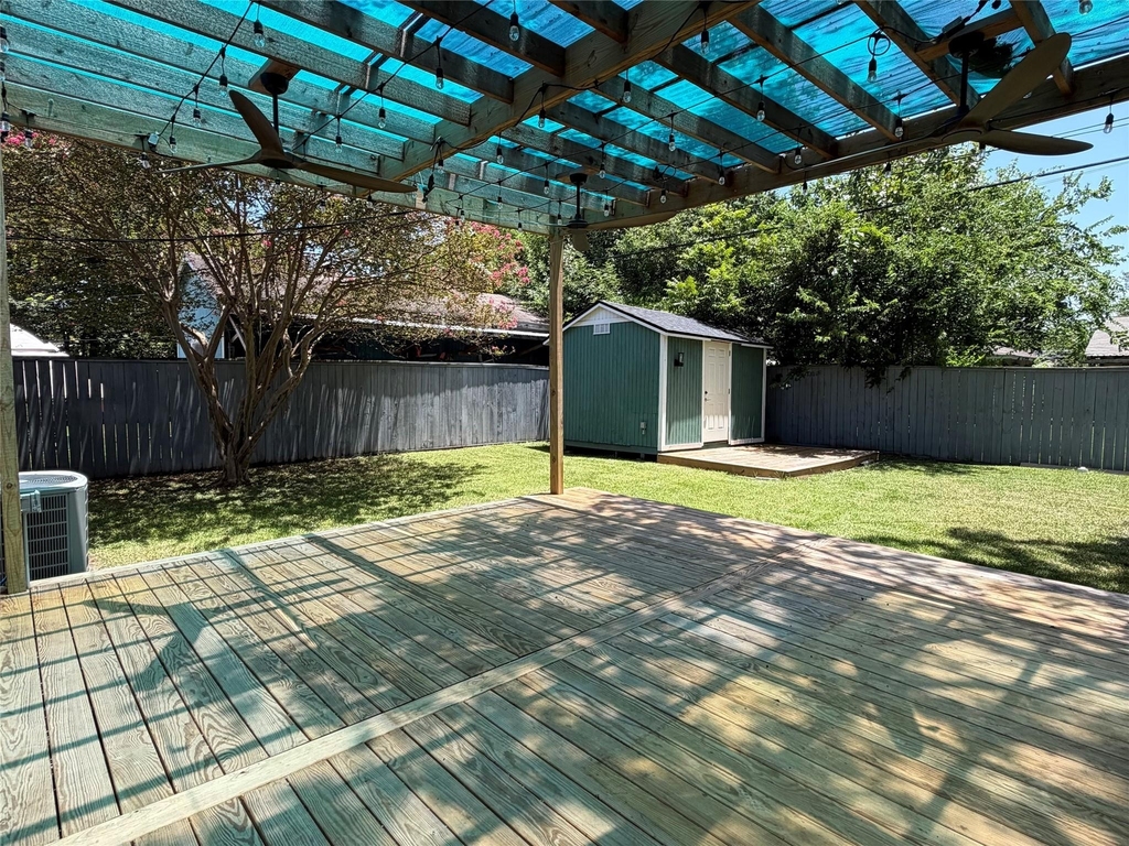 922 Hector Avenue - Photo 31