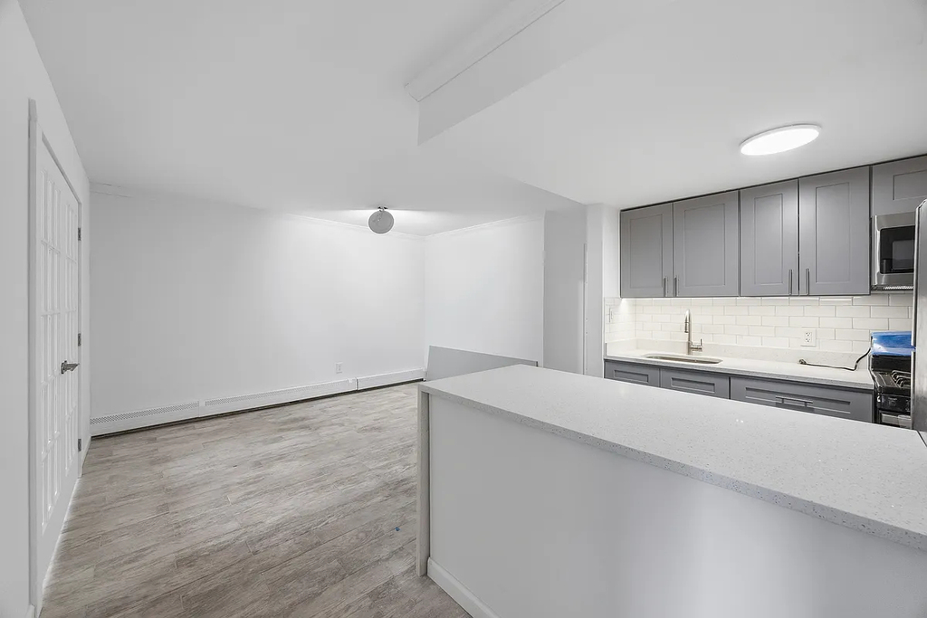 174 Sumpter Street - Photo 3