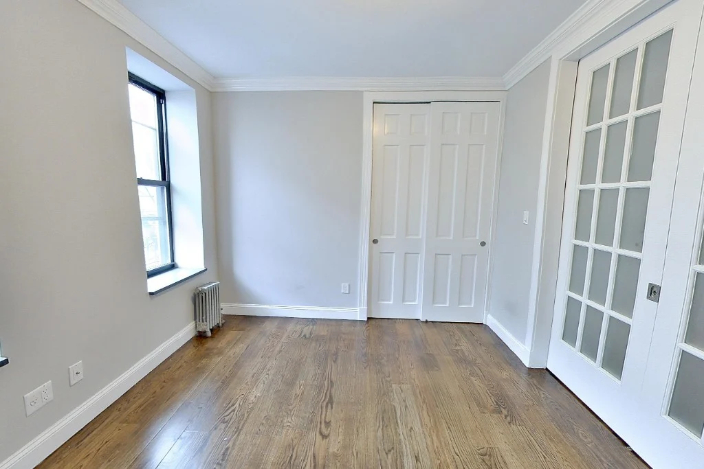 338 East 100th Street - Photo 5