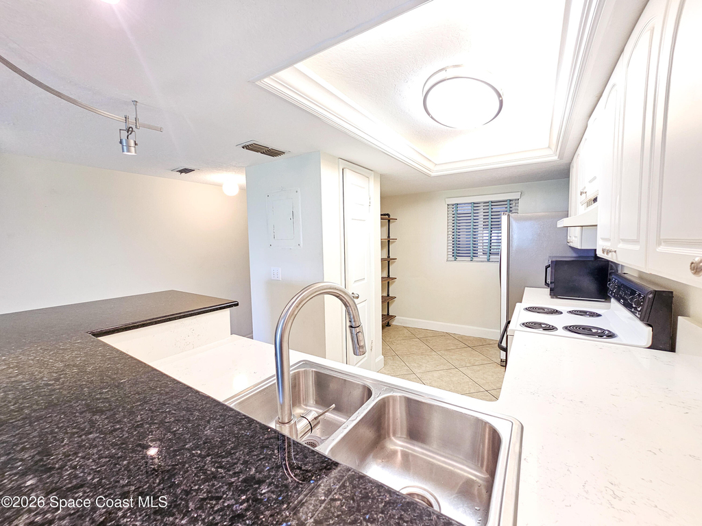 650 N Atlantic Avenue - Photo 4