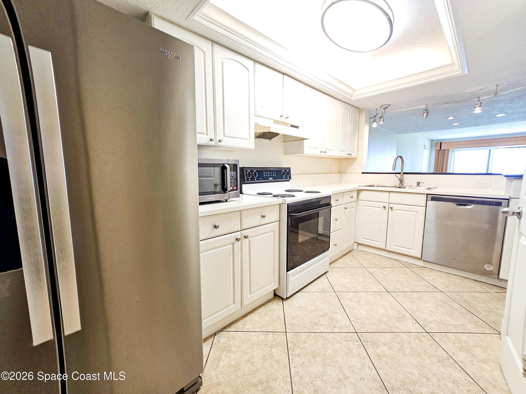 650 N Atlantic Avenue - Photo 6