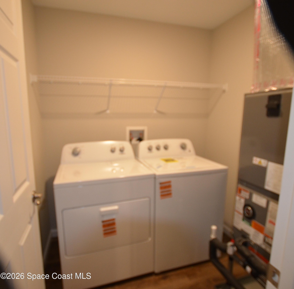 340 Dolphin Street Se - Photo 3