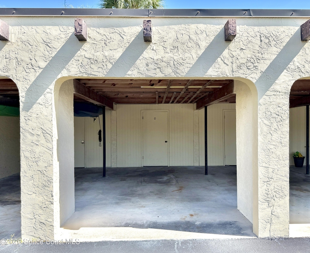 1727 Minutemen Causeway - Photo 29
