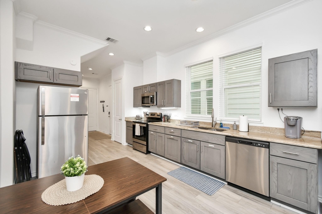 3243 Real Street - Photo 47