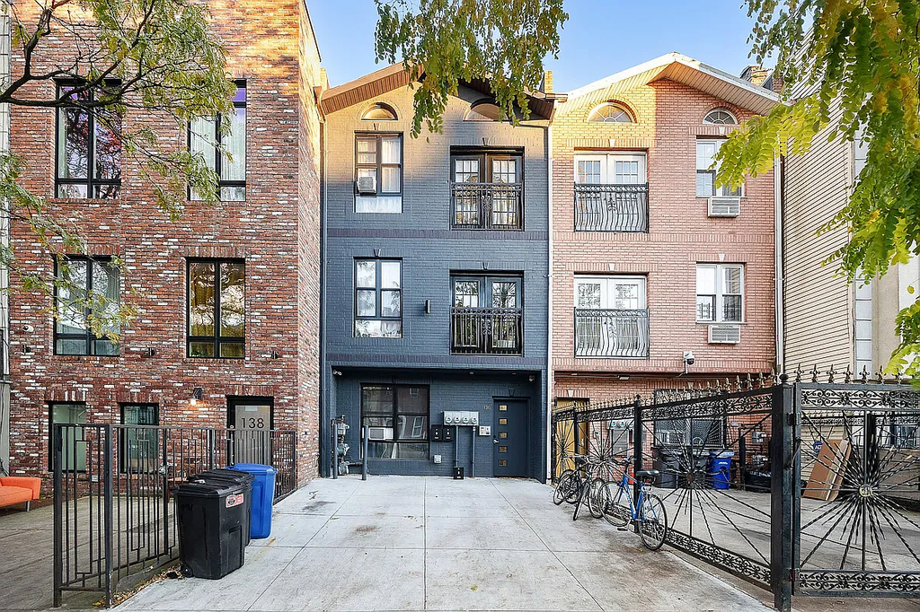 136 Cornelia Street - Photo 7