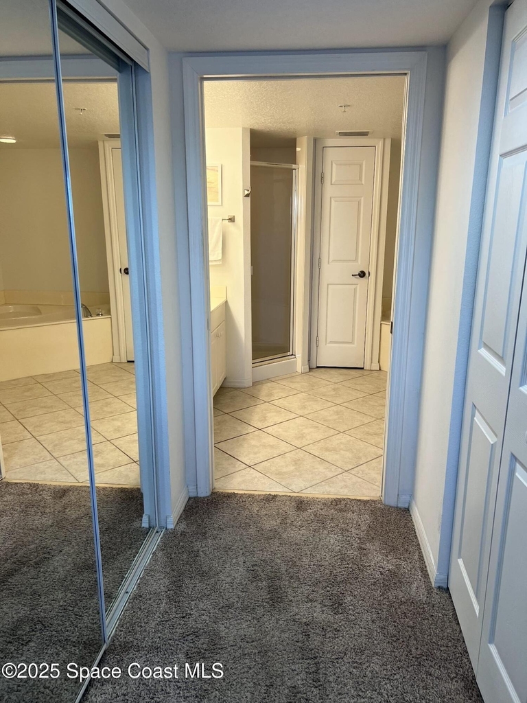 8921 Lake Drive - Photo 22