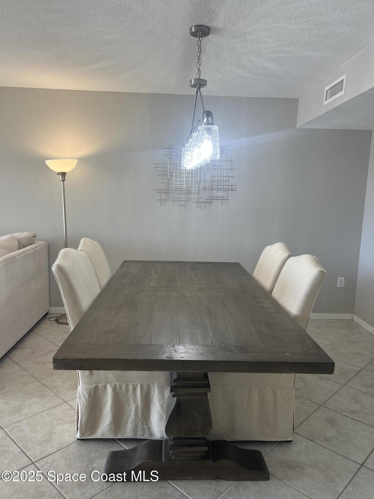 8921 Lake Drive - Photo 8