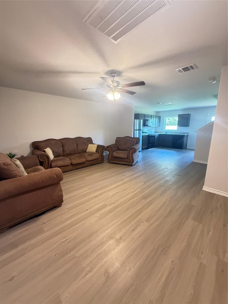 310 N Orange Street - Photo 13