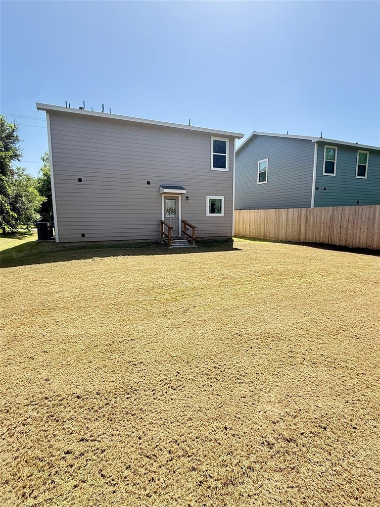 310 N Orange Street - Photo 5
