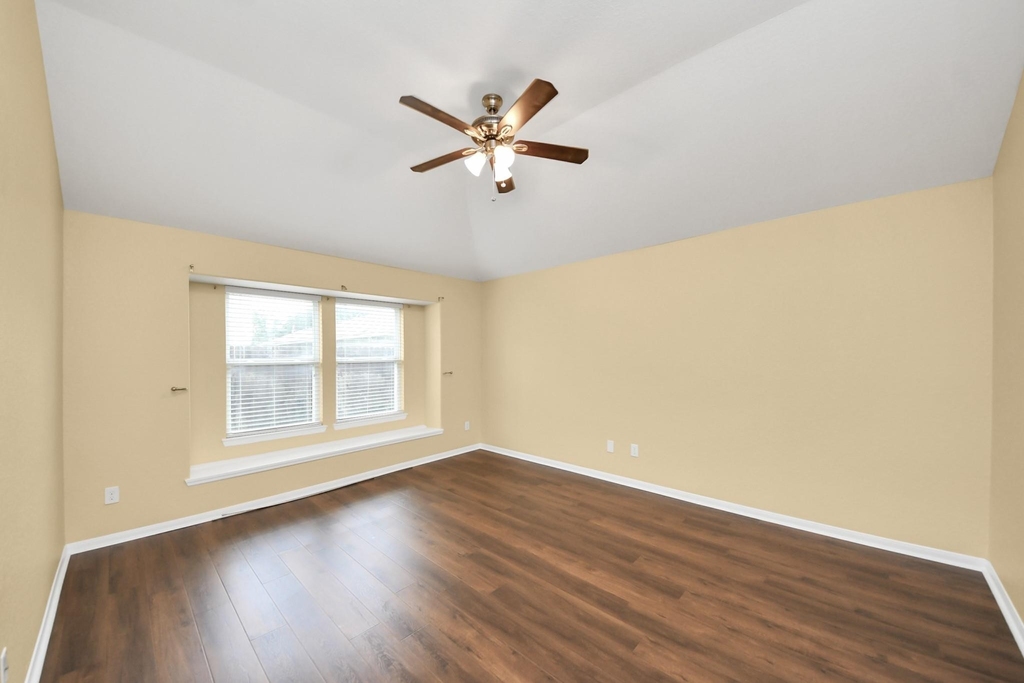 2222 Summit Meadow Drive - Photo 21