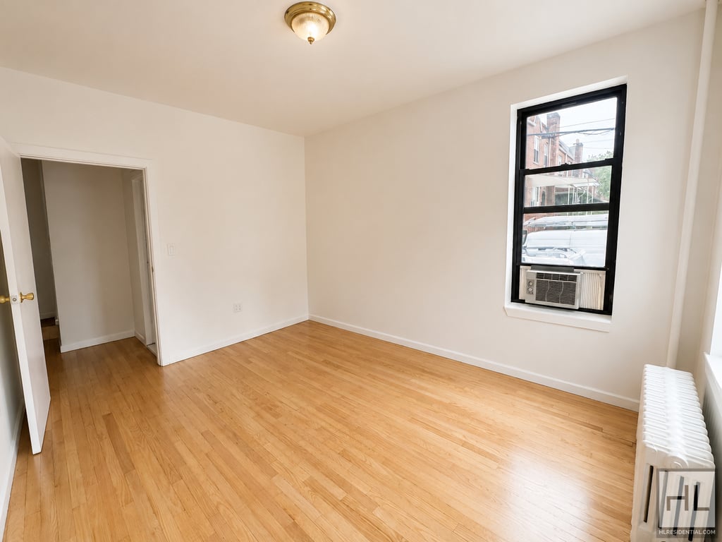 West 10 Street - Photo 1