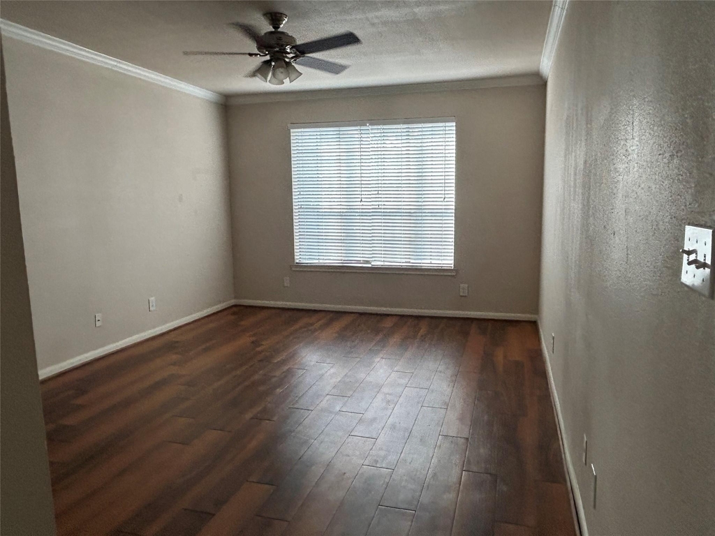 2255 Braeswood Park Drive - Photo 5
