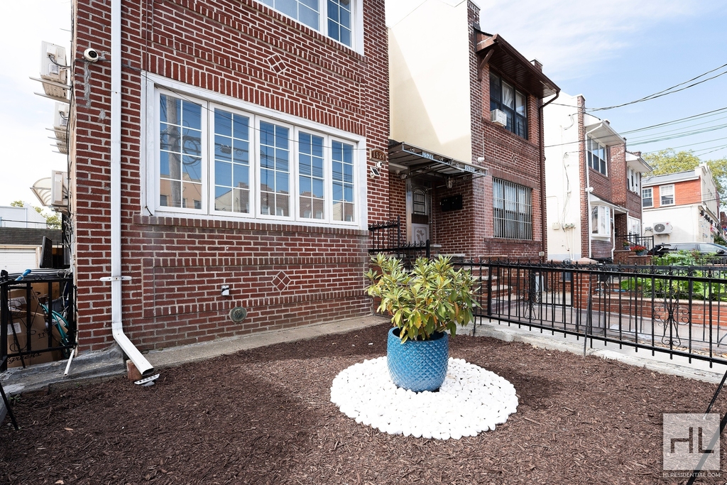 78 Street - Photo 9