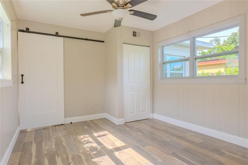 2553 18th Avenue N - Photo 10