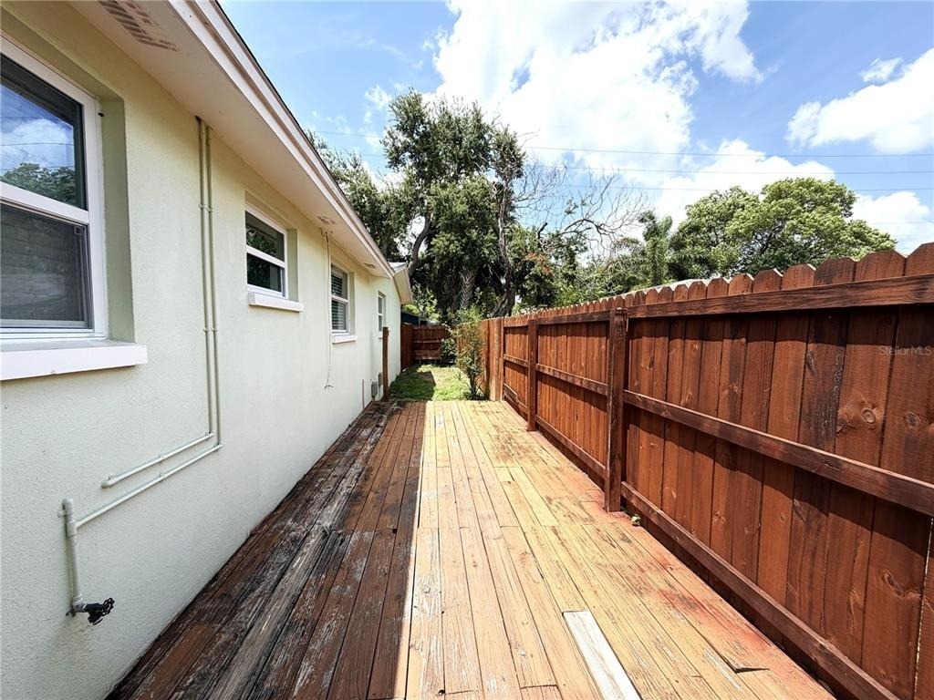 634 Dogwood Court - Photo 9
