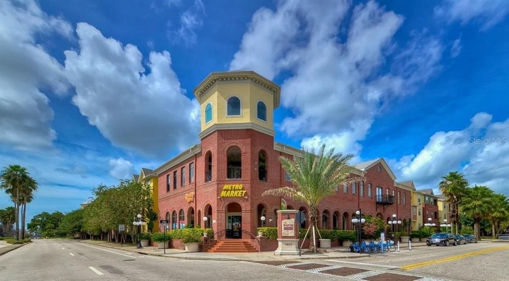 1810 E Palm Avenue - Photo 1