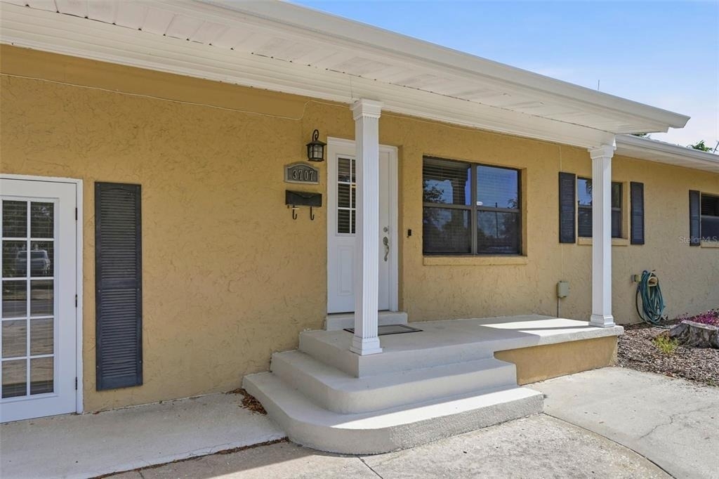 3707 Pelican Lane - Photo 3