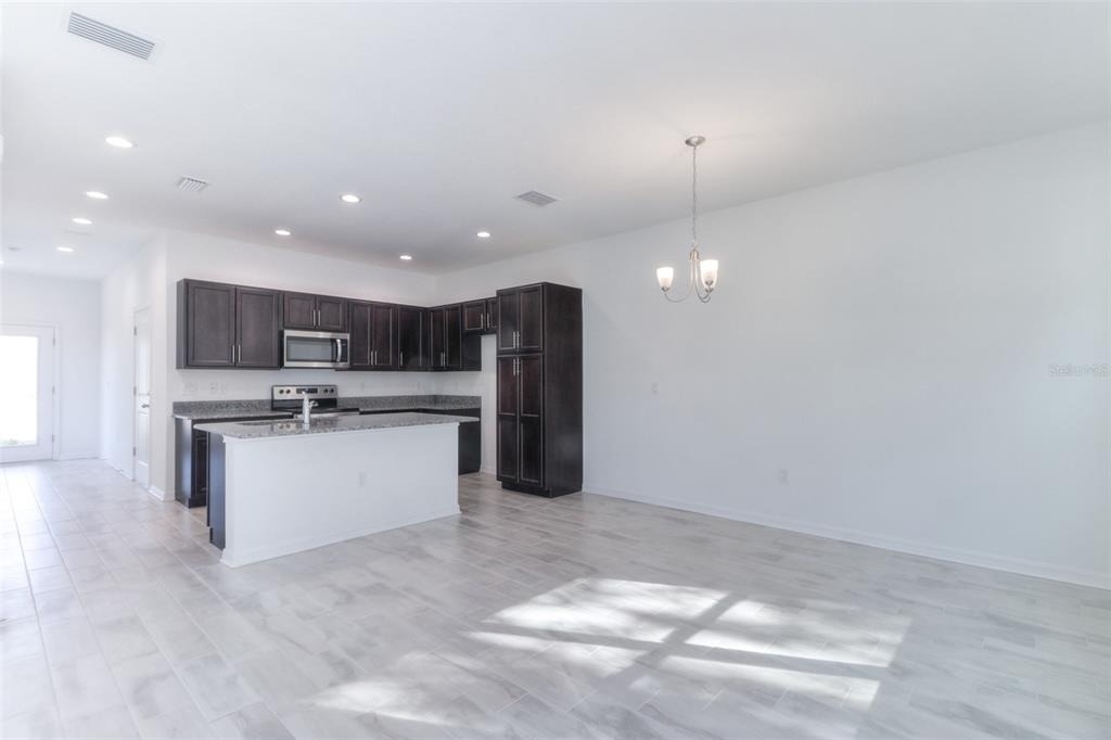 3407 E Louisiana Avenue - Photo 4