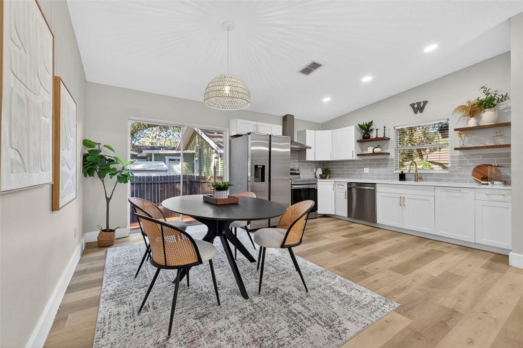 1909 E Henry Avenue - Photo 12
