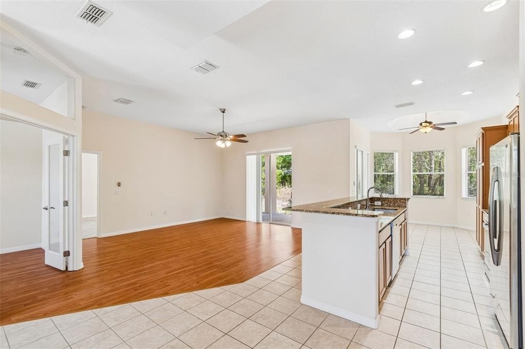 37 Greenpark Boulevard - Photo 14