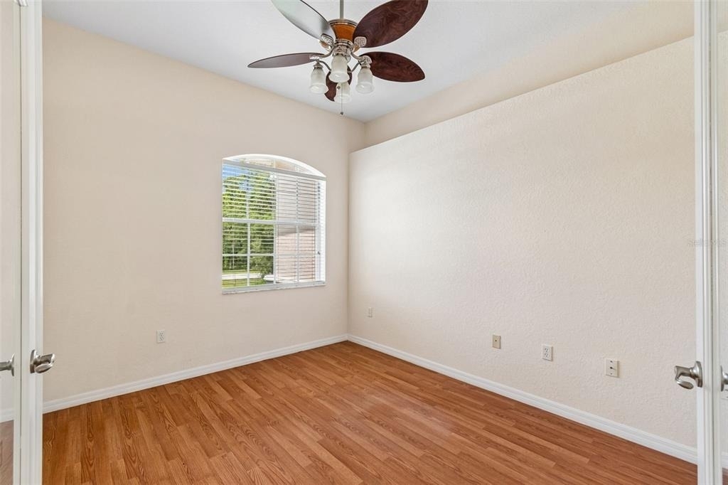 37 Greenpark Boulevard - Photo 10