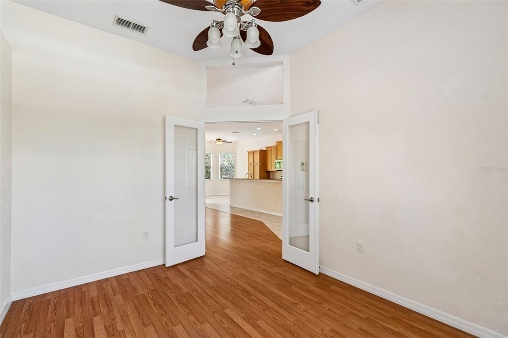 37 Greenpark Boulevard - Photo 12