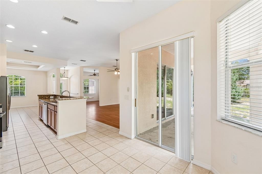 37 Greenpark Boulevard - Photo 28