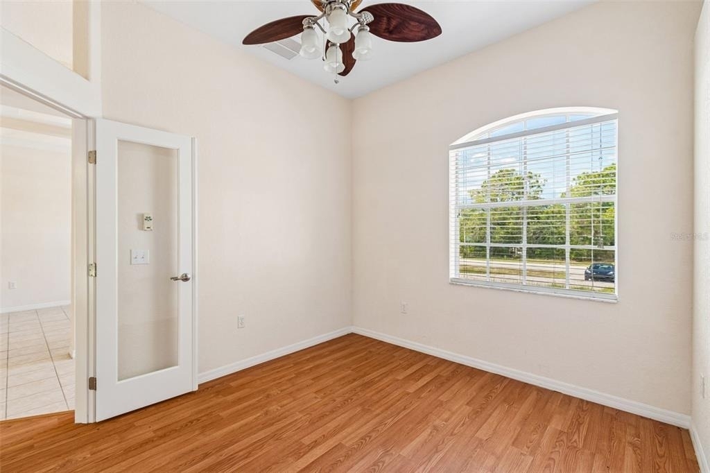 37 Greenpark Boulevard - Photo 11