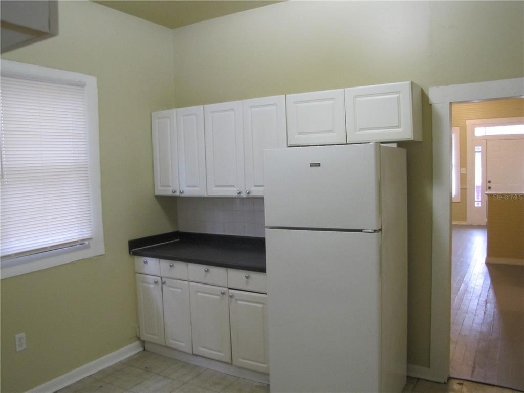 1026 E 15th Avenue - Photo 7