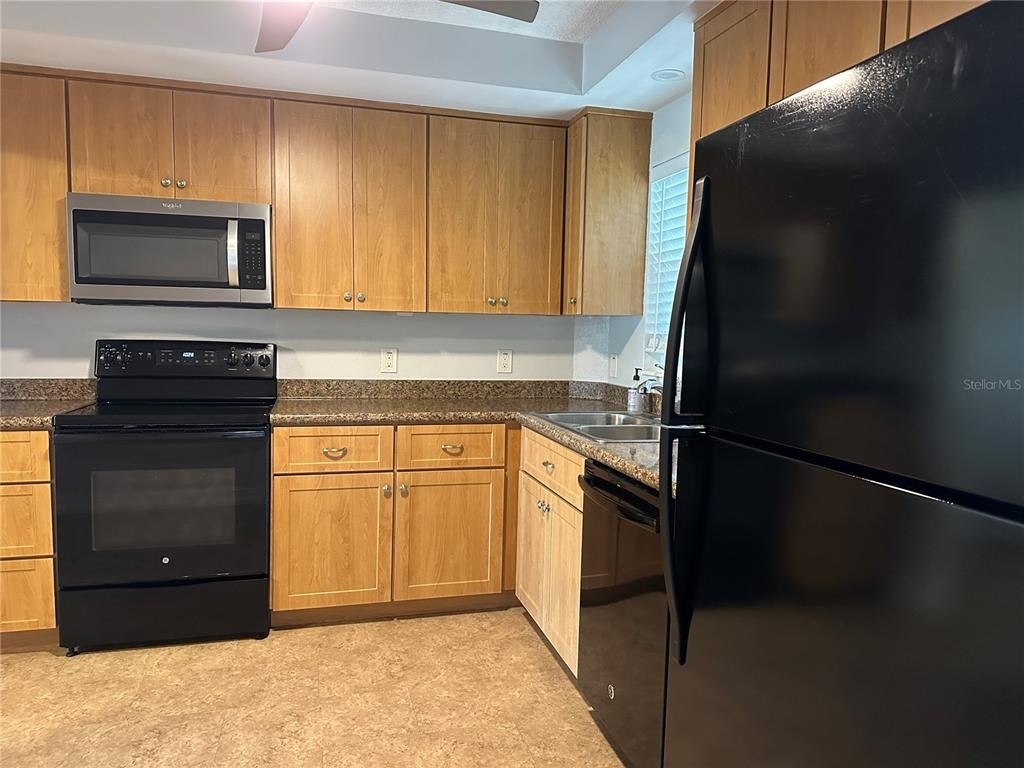 2285 Israeli Drive - Photo 5