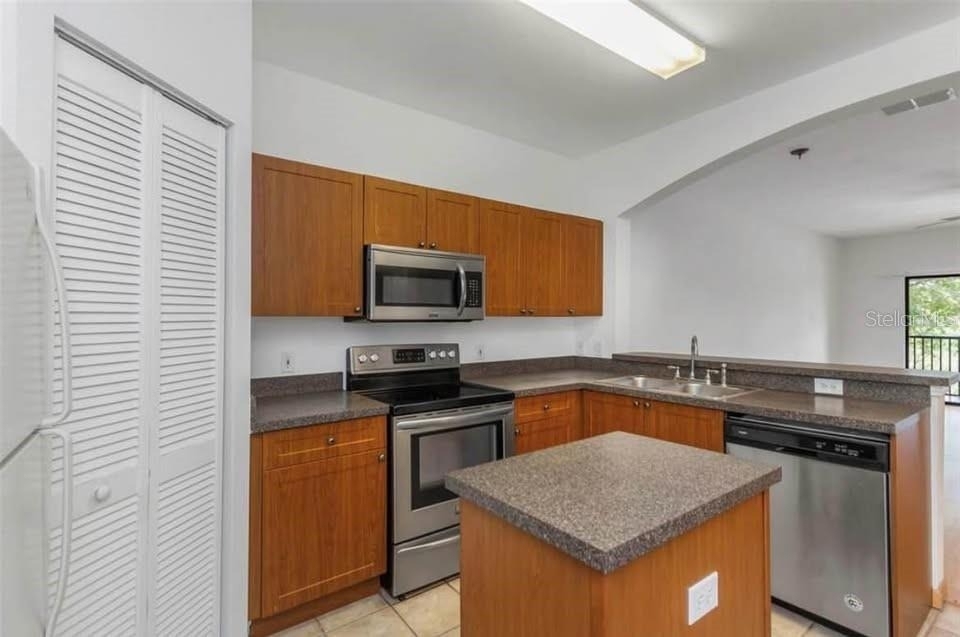 2139 Chianti Place - Photo 3