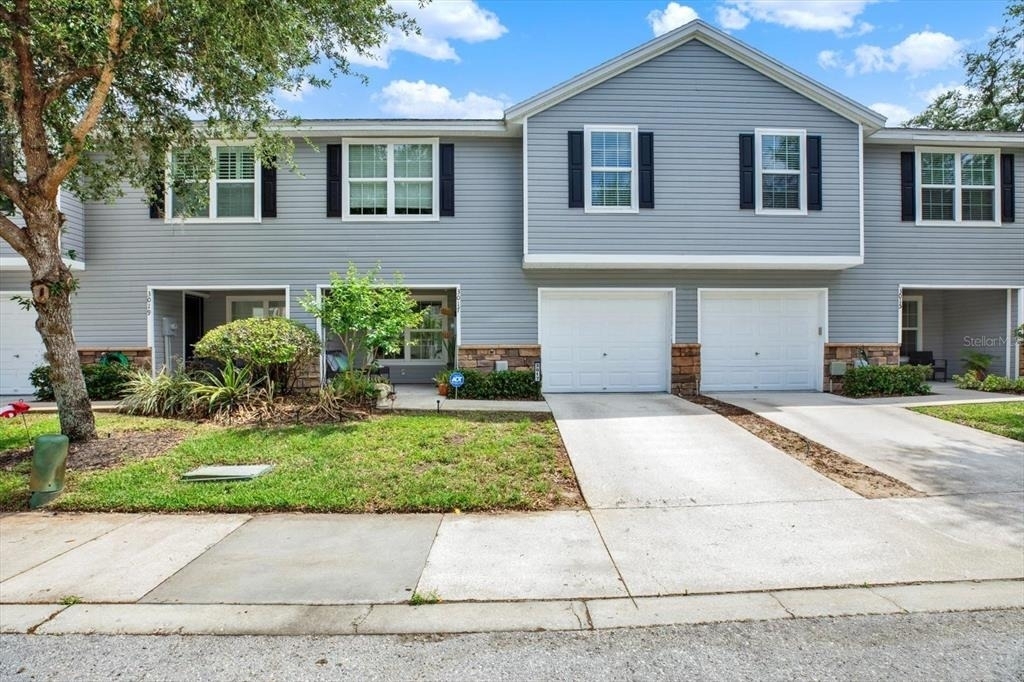 3017 Mojave Oak Drive - Photo 0