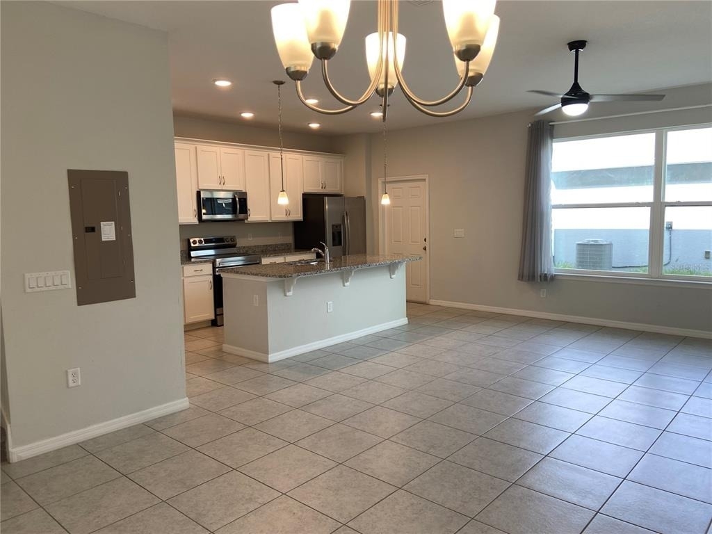 5029 Avalon Park Boulevard - Photo 1
