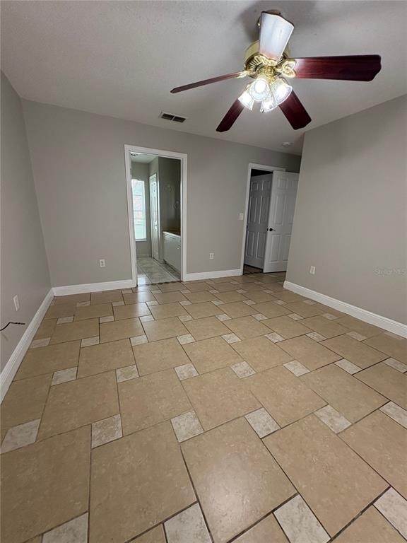 305 Colonade Court - Photo 14