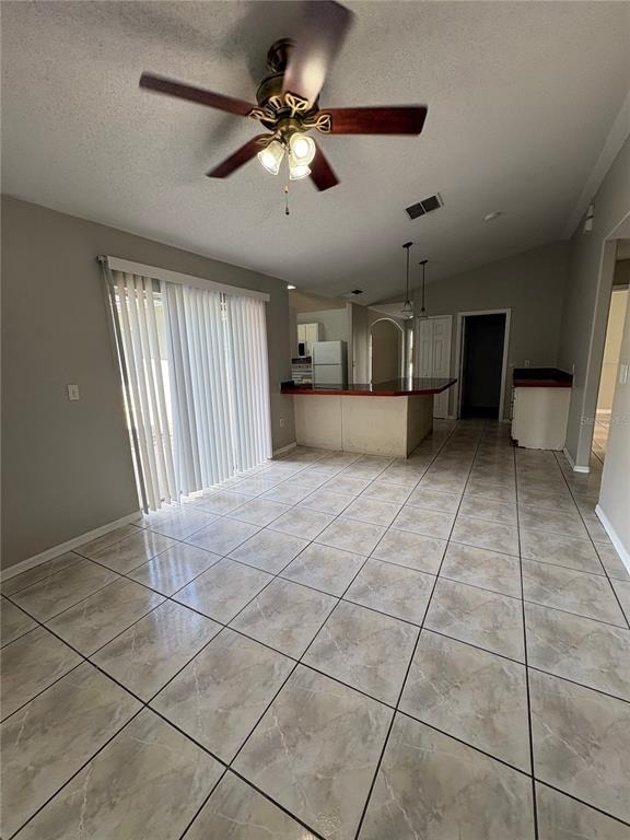 305 Colonade Court - Photo 5