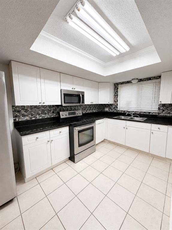 3870 Mission Drive - Photo 5