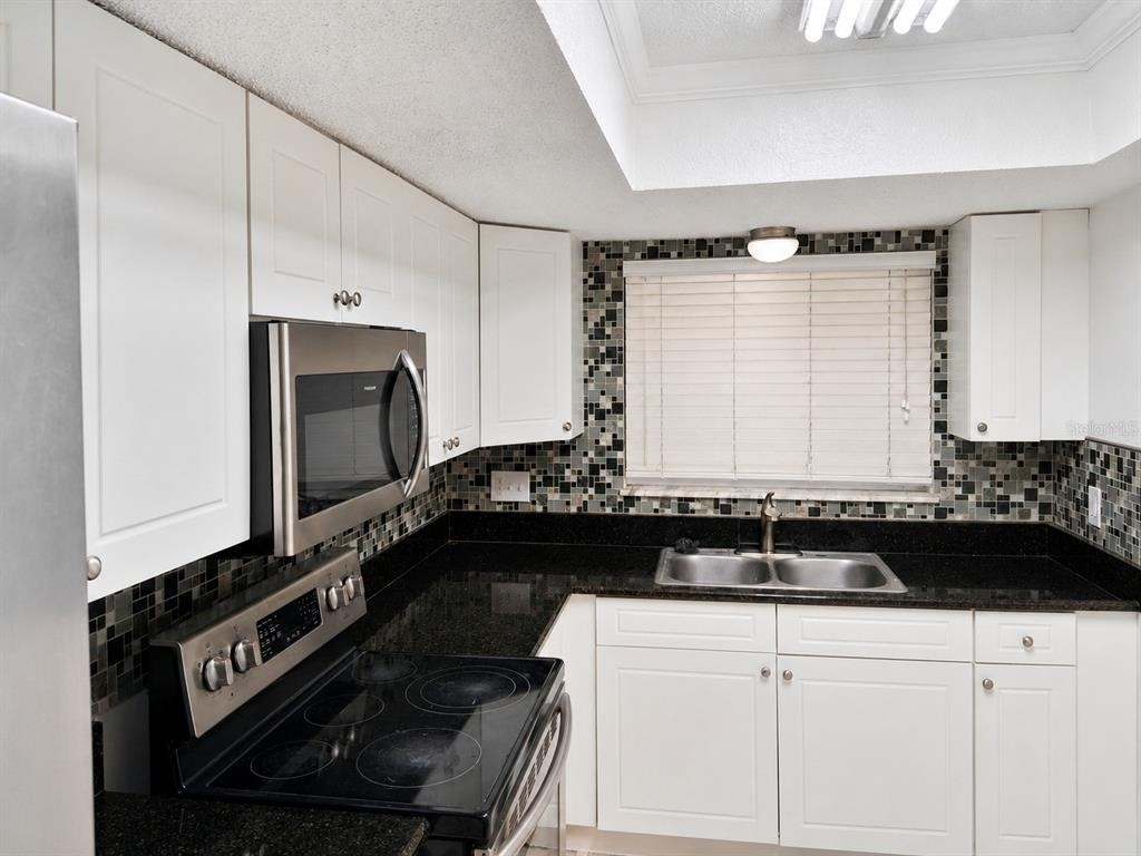 3870 Mission Drive - Photo 6